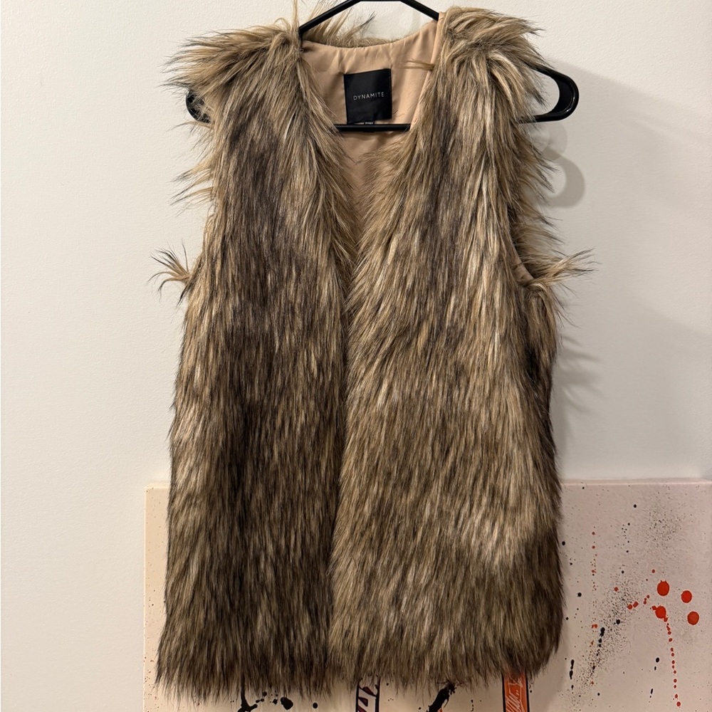 Fur vest
